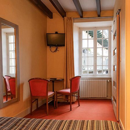 Auberge Le John Steele Sainte-Mere-Eglise Exterior photo